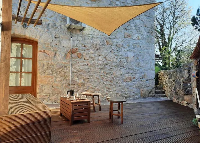 Rasopas بيت للعطل