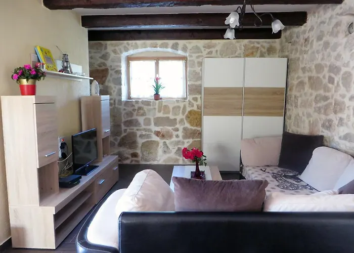 بيت للعطل Rasopas *