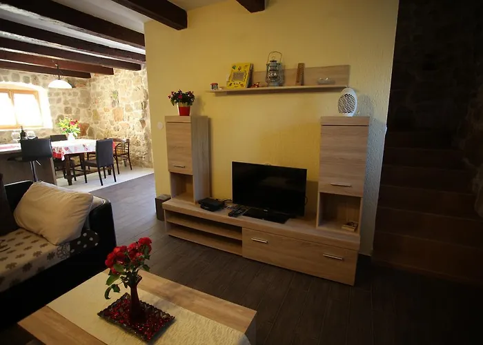 بيت للعطل Rasopas